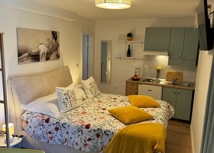 Apartments Emilija