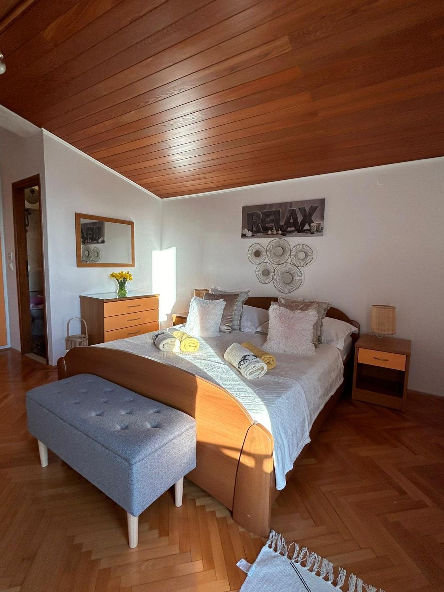 Emilija Apartmán *