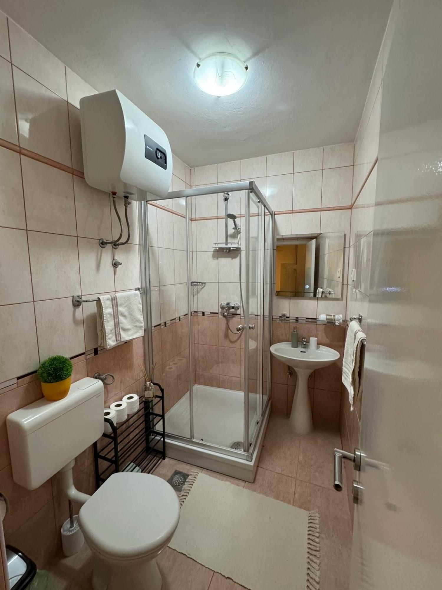 Emilija Apartmán *